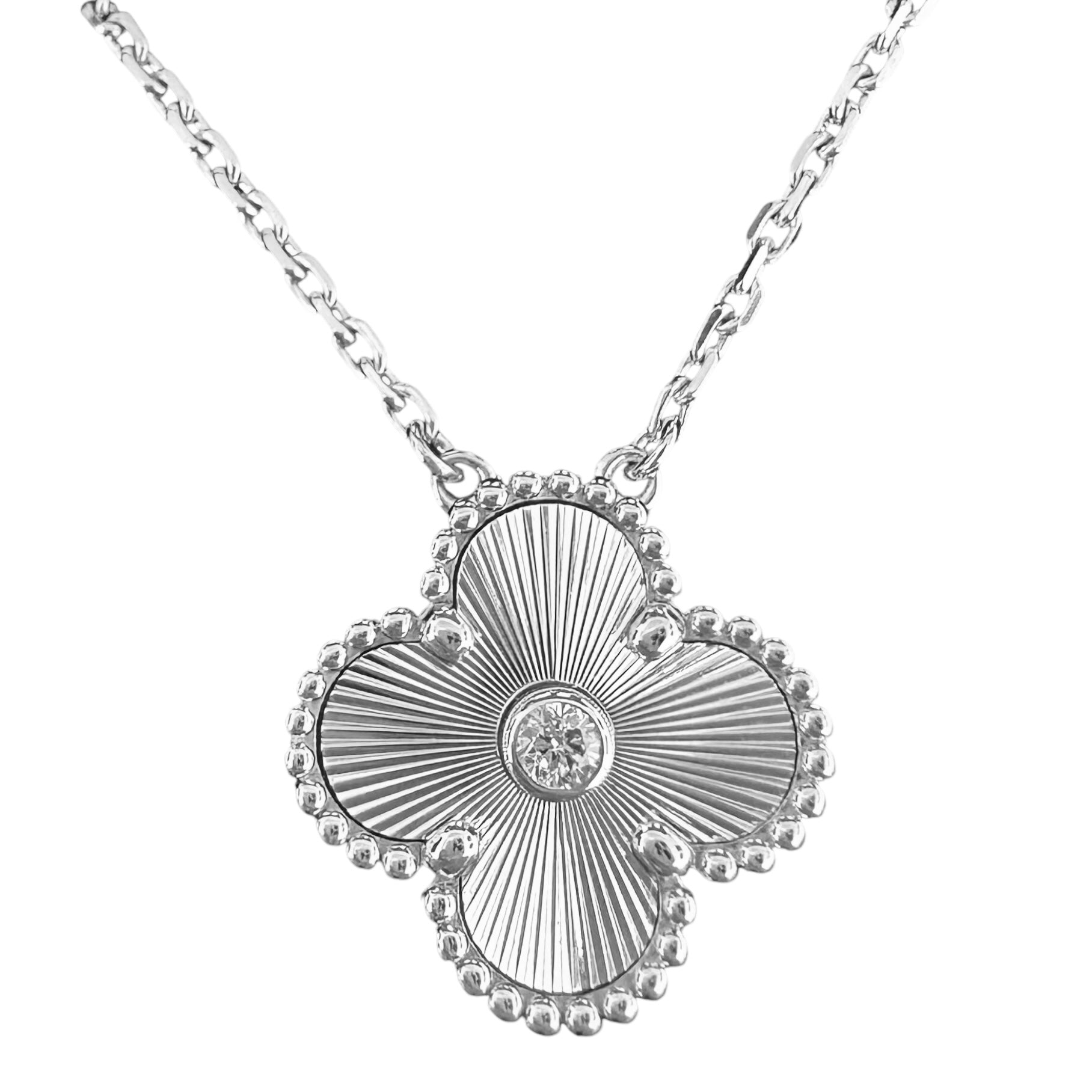 2020 White Gold Guilloché Vintage Alhambra Diamond Holiday Pendant Necklace - Replica Shoes .com