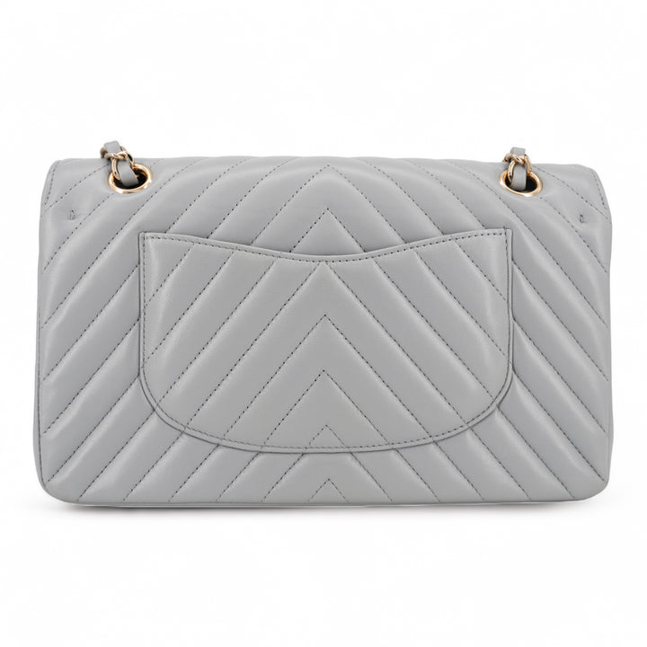 CHANEL Medium Chevron Classic Double Flap Bag in 20S Grey Lambskin - Replica Handbags Shopping
.com