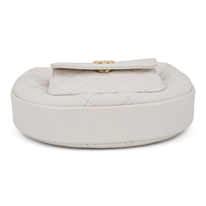 CHANEL 23B White Caviar Cargo Pouch with Handle - Replica Handbags Shopping
.com