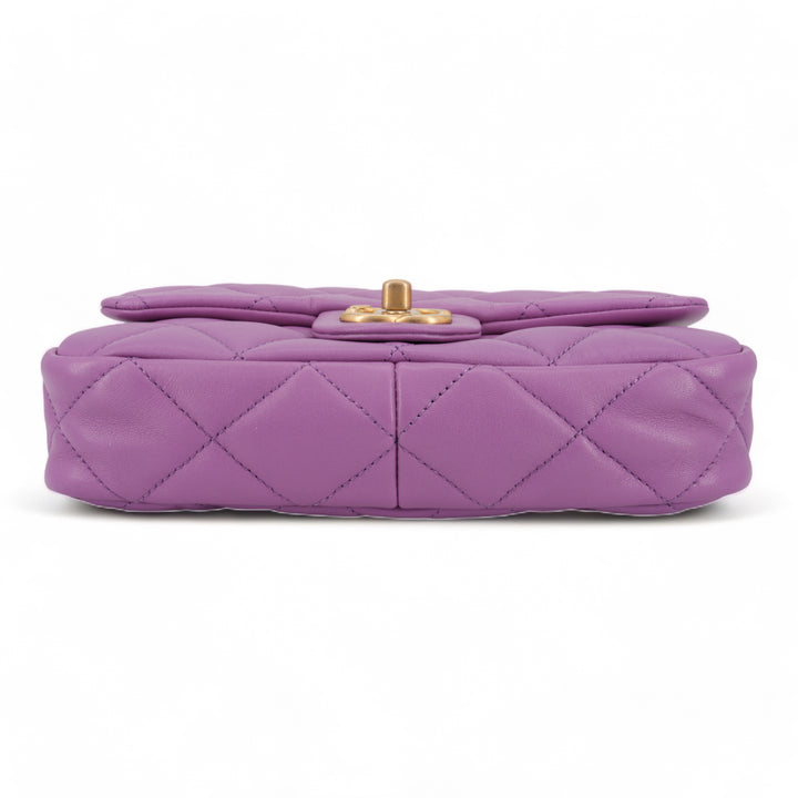 CHANEL 22S Funky Town Small Flap Bag in Purple Lambskin - Replica Handbags Shopping
.com