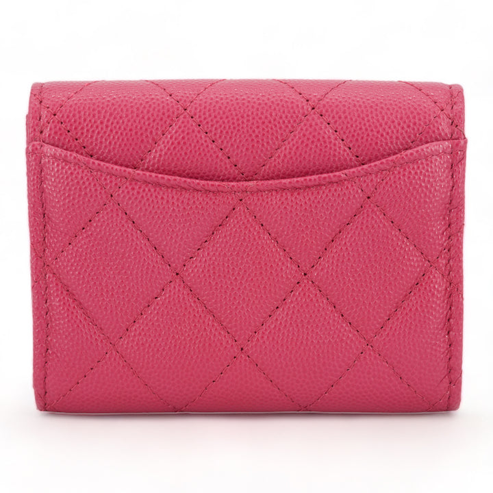 CHANEL Large Classic Card Holder in 21A Raspberry Caviar - Replica Handbags Shopping
.com