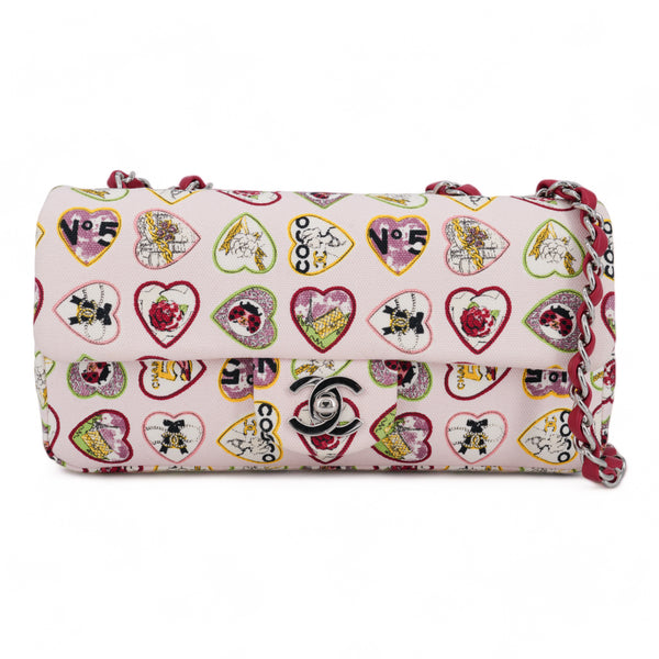 CHANEL Valentine Coco Heart Motif Printed Pink Canvas East West Flap Bag - Replica Handbags Shopping
.com