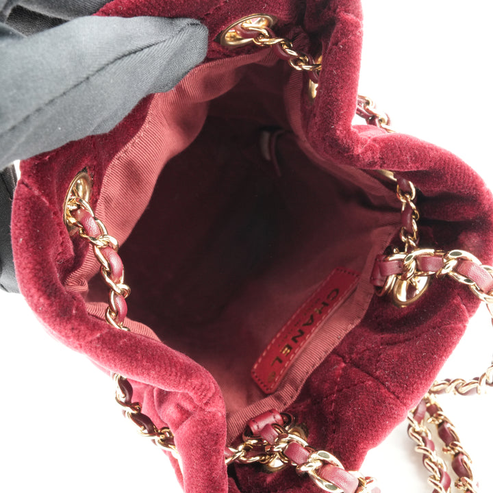 CHANEL Pearl Crush Crystal Ball Mini Bucket Bag in Burgundy Red Velvet - Replica Handbags Shopping
.com