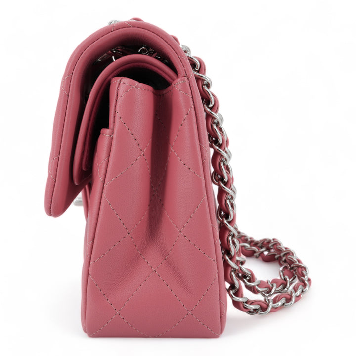 CHANEL Small Classic Double Flap Bag in 19B Pink Lambskin - Replica Handbags Shopping
.com