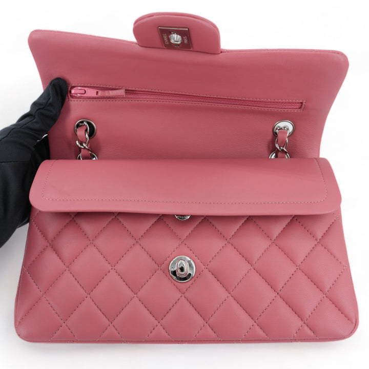 CHANEL Small Classic Double Flap Bag in 19B Pink Lambskin - Replica Handbags Shopping
.com