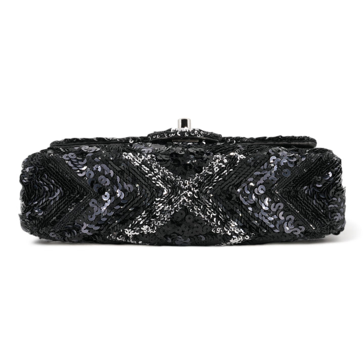 CHANEL Black Chevron Sequin Mini Flap Bag - Replica Handbags Shopping
.com