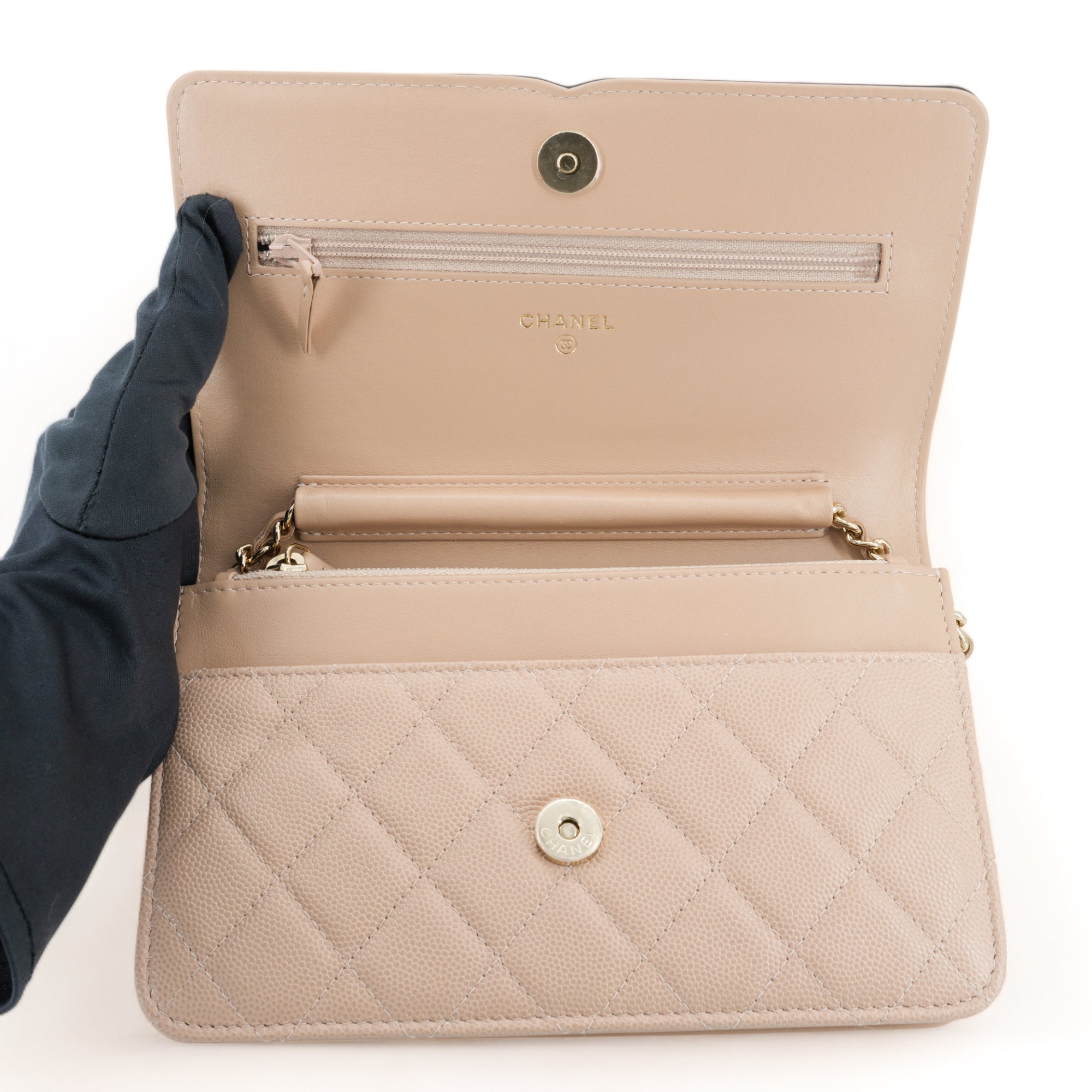 CHANEL CC Filigree Wallet On Chain WOC in Beige Black Caviar - Replica Shoes .com