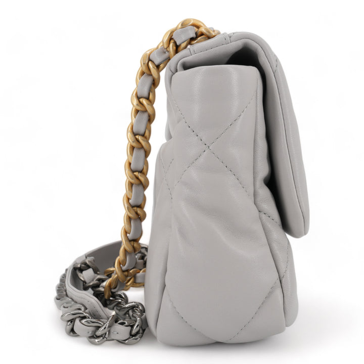 CHANEL CHANEL 19 Small Flap Bag in 21A Grey Lambskin - Replica Handbags Shopping
.com