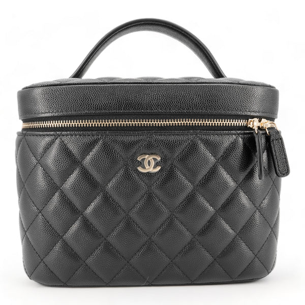 CHANEL Large Cosmetic Vanity Case in Black Caviar - Replica Handbags Shopping
.com