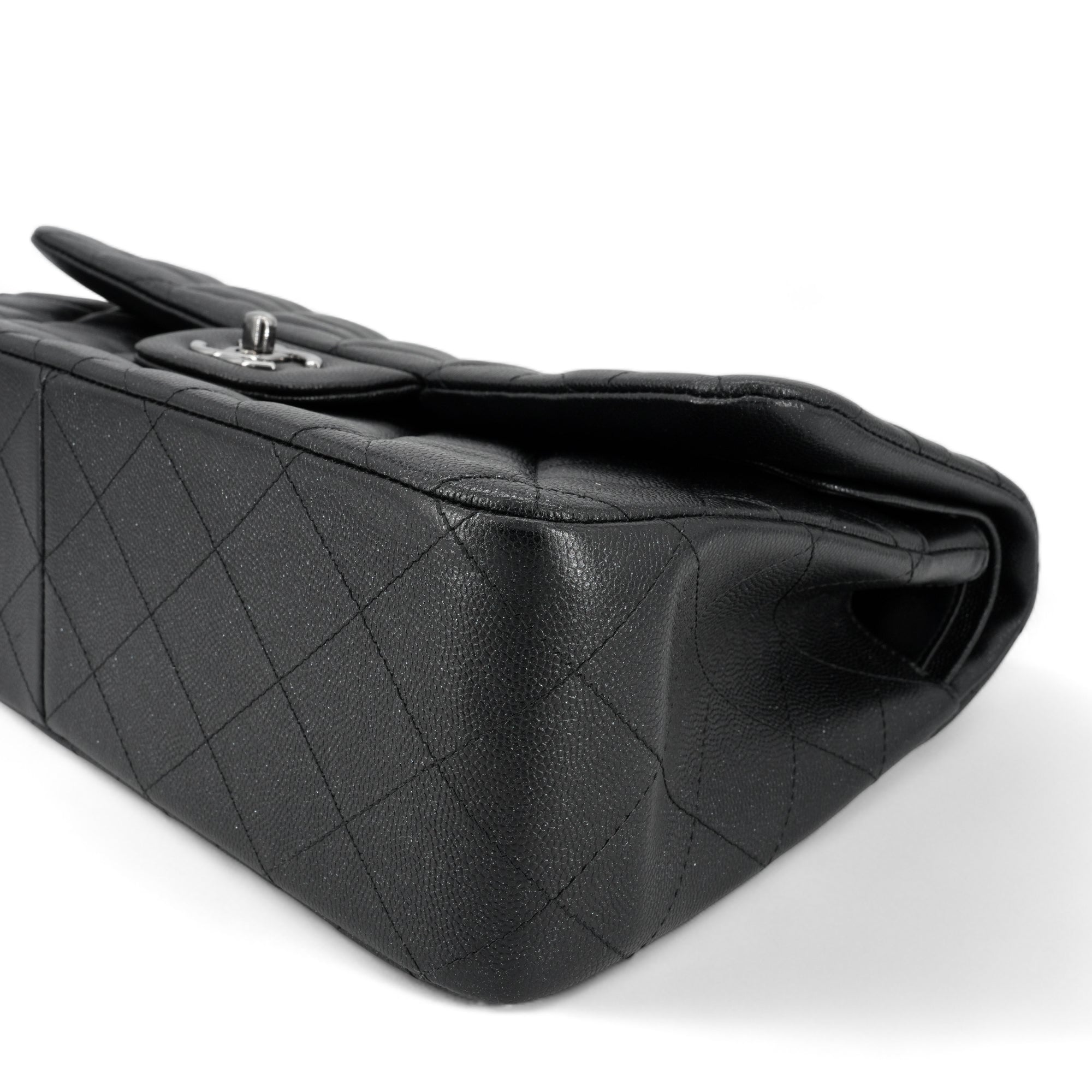 CHANEL Jumbo Classic Double Flap Bag in 18C Iridescent Black Caviar - Replica Shoes .com