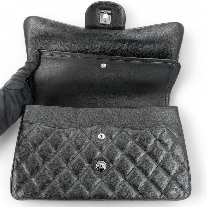 CHANEL Jumbo Classic Double Flap Bag in 18C Iridescent Black Caviar - Replica Handbags Shopping
.com