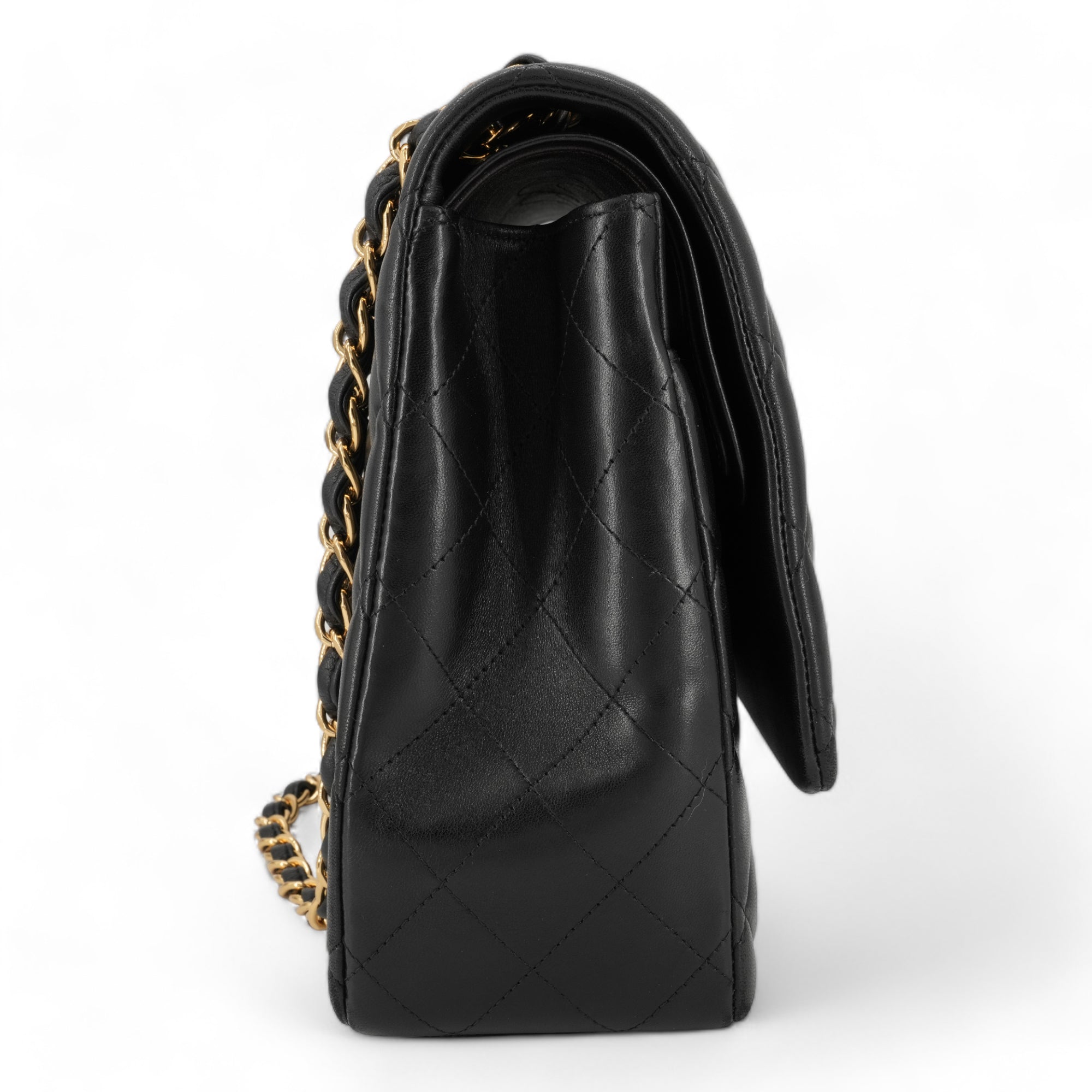CHANEL Maxi Jumbo Classic Double Flap Bag in Black Lambskin GHW - Replica Shoes .com