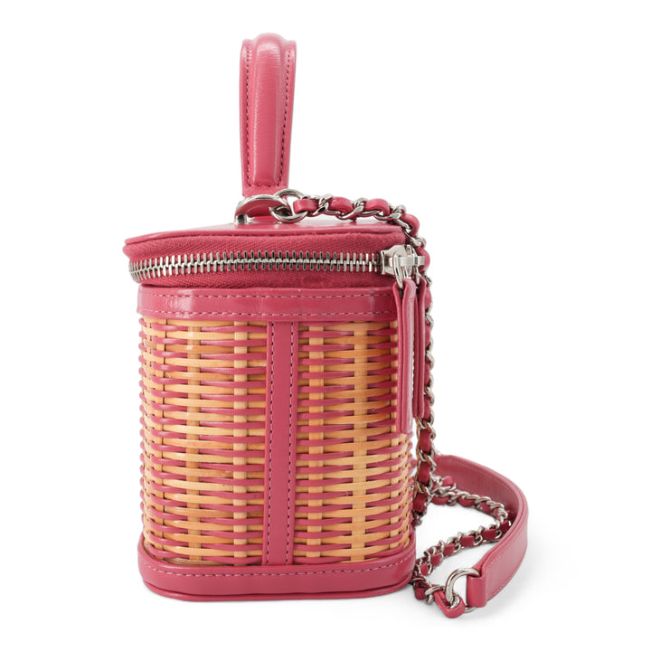 CHANEL 21C Pink Rattan Wicker Small Vanity Case with Top Handle - Replica Handbags Shopping
.com