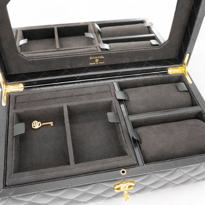 CHANEL Limited Edition Black Lambskin Jewelry Box Vanity Case - Replica Handbags Shopping
.com