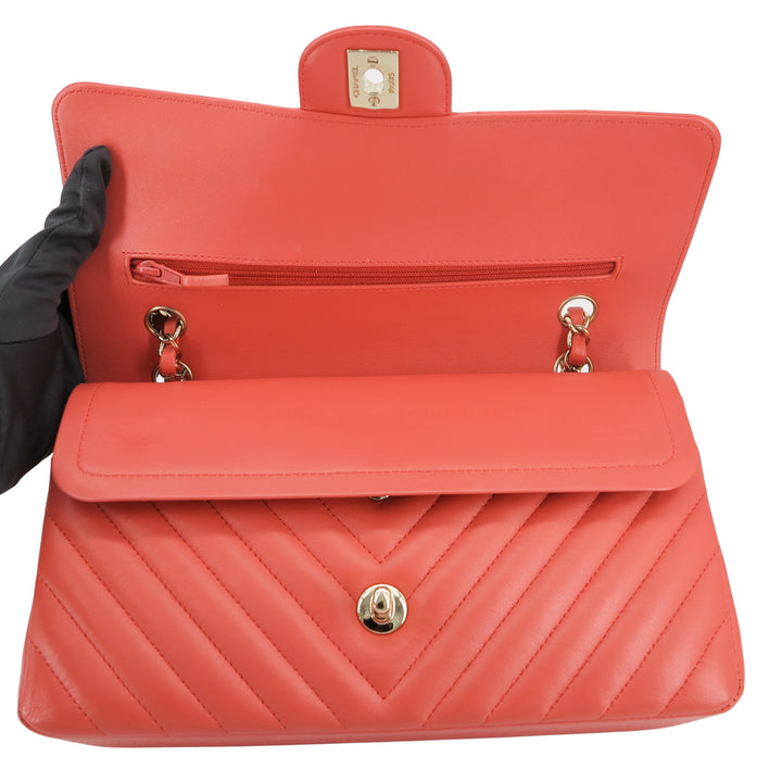 CHANEL Chevron Medium Classic Double Flap Bag in Pink Coral Red Lambskin - Replica Handbags Shopping
.com