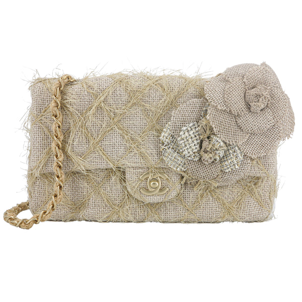 CHANEL Taupe Beige Camellia Straw Jute Raffia Medium Flap Bag - Replica Handbags Shopping
.com