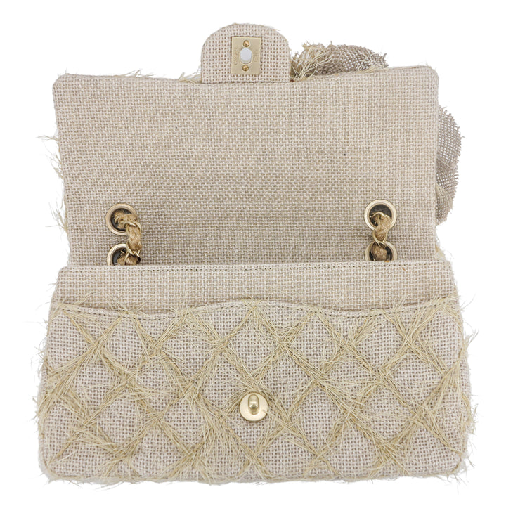 CHANEL Taupe Beige Camellia Straw Jute Raffia Medium Flap Bag - Replica Handbags Shopping
.com