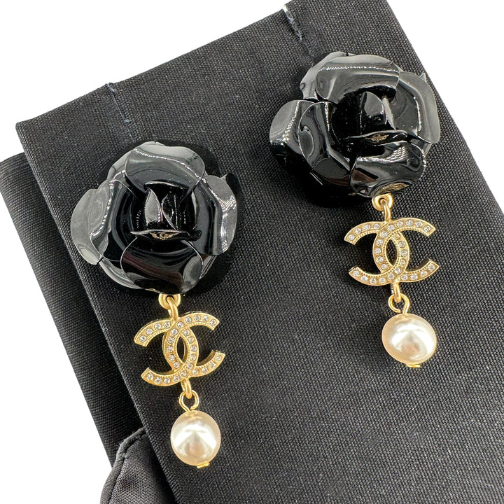 CHANEL 20A Oversized Black Camelia Crystal CC Pearl Long Drop Earrings - Replica Handbags Shopping
.com