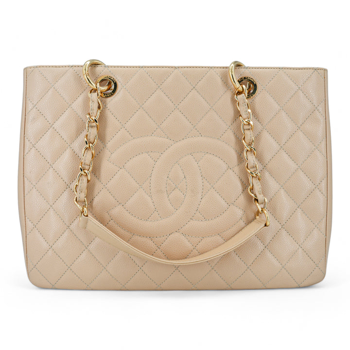 CHANEL Grand Shopping Tote GST in Beige Caviar - Replica Handbags Shopping
.com