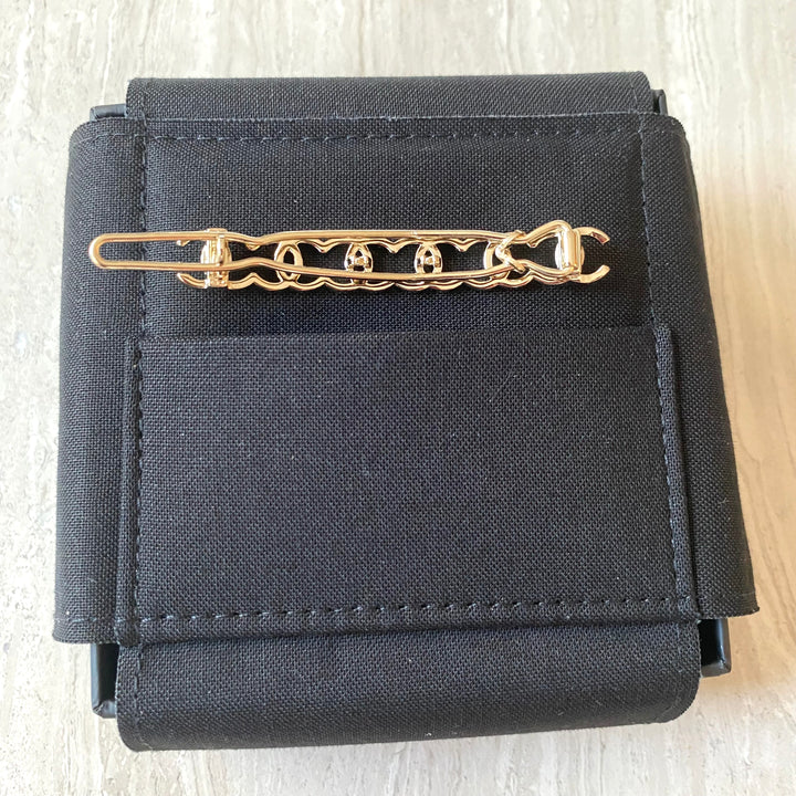 CHANEL 21A Repeating CC Logo Hair Clip Barette - Replica Handbags Shopping
.com\