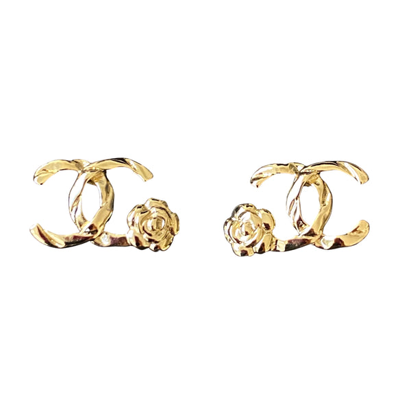 CHANEL 22A Camellia Gold Twisted CC Stud Earrings AB8990 | Replica Handbags Shopping
