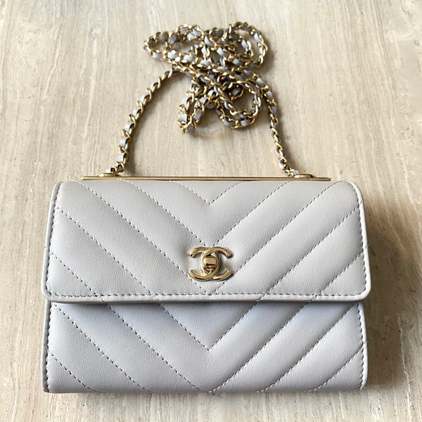 Grey Lambskin Chevron Trendy CC Mini Wallet On Chain WOC