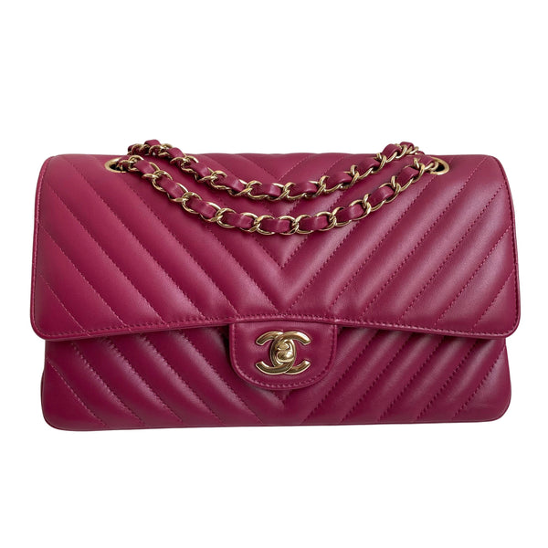 CHANEL 18B Raspberry Dark Pink Lambskin Medium Classic Double Flap Bag - Replica Handbags Shopping
.com