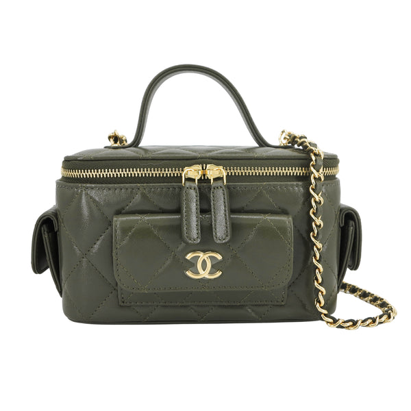 CHANEL 22K Small Vanity Case with Mini Pockets in Khaki Green Calfskin - Replica Handbags Shopping
.com