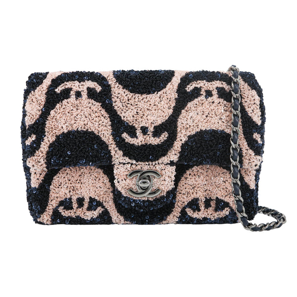 21S Pink Navy Wave Sequin CC Logo Mini Flap Bag